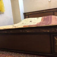تخت دونفره معرق کاری شده و دراور و اینه ست|تخت و سرویس خواب|کرج, دهقان ویلا|دیوار