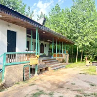 ویلا-باغ-500-متر-ی-در-4-کیلومتری-ساحل-زیباکنار