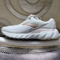 کتونی بروکس اصل ،سایز 38.5|کیف، کفش، کمربند|کاشمر, |دیوار