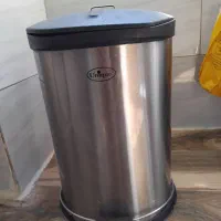 سطل زباله یونیک