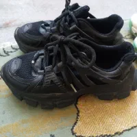 کتونی های زنونه