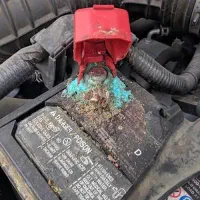 تعمیر باطری ماشین تضمینی