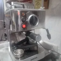 دستگاه قهوه نوا ۱۴۰ درحد صفر
