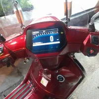 موتور وسپا در حدخوش رنگ