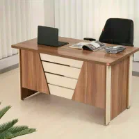 میز تحریر و کارشناسی