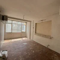 ملک دربستی سه طبقه مجزا(اتاق فرار، سکونت، محل کار)