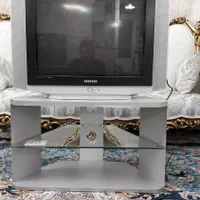 تلویزیون ۲۹ اینچ سامسونگ به همراه میز