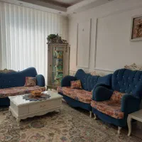 مبل هفت نفره با جلومبلی و عسلی سالم و نو