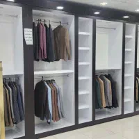 فروش دکوراسیون پوشاک مردانه و زنانه