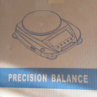 ترازو and ژاپنی زعفران و طلا