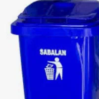 نظافتچی خانوم