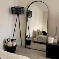 آینه نقره|آینه|قم, قلعه کامکار|دیوار