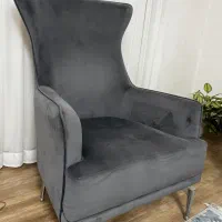صندلی میزبان با پایه استیل