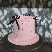 آموزش و سفارش کیک وشیرینی