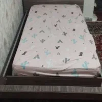 تخت نو جوان