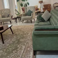 مبل ۸ نفره چستر با میز وسط و ۳ تا عسلی