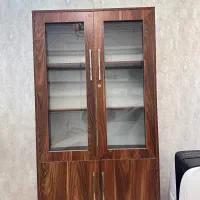 فروش کمد چوبی در حد نو