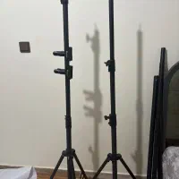 پایه های نگهدارنده بکگراند عکاسی با دو گیره