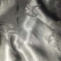 دو عدد قواره چادری|لباس|شریفآباد, |دیوار