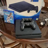 PS4 slim