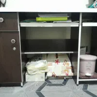 میز کامپیوتر