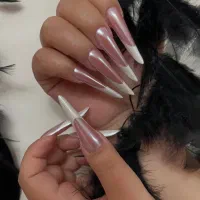 آموزش کاشت ناخن