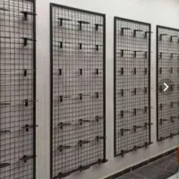 رگال توری و صفحه پانچ، توری دیواری و استند