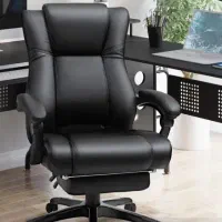 متصدی کافی نت