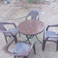 میز و صندلی