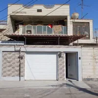 یک واحد از ساختمان سه واحده.آخراسفالت