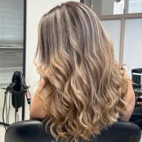 استخدام دستیار رنگ و لایت همراه با اموزش