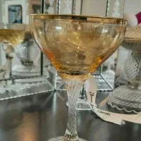 بستنی خوری پاشا باغچه
