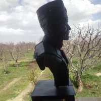 مجسمه  فلزی مرد آذری