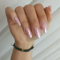 خدمات زیبایی ناخن