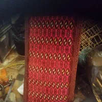 سه عدد پشتی