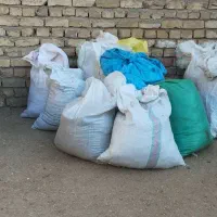 کود گوسفندی مناسب گلخانه باغچه تمیز خشک|خدمات باغبانی و درختکاری|کاشان, کارگر|دیوار