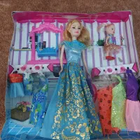 تعدادی اسباب بازی بچه