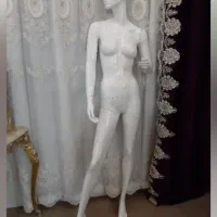 مانکن ورگال لباس