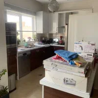 ۱۳۵ متر ۳ خواب ۱ مستر ۱۰ سال ساخت بسیار تمیز