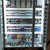 مونتاژ تابلو و راه اتدازی کلیه موتور و شناور