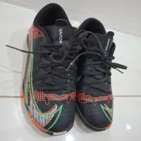 کفش ورزشی استوک ریز