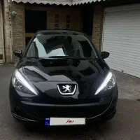 پژو ۲۰۷ دنده ای مدل ۱۴۰۲ بی رنگ + موتور ریس معاوضه