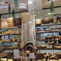 فروشنده عصر روزهای فرد