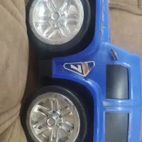 ماشین اسباب بازی سالم