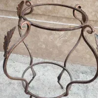 میز فرفورژه