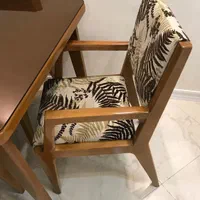 ناهارخوری شیک با چوب راش و صفحه چوب بلوط|میز و صندلی غذاخوری|تهران, باغ فیض|دیوار