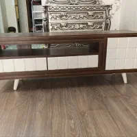 میز تلویزیون سالم ام دی اف