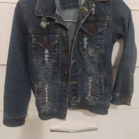 کت لی،، لی اصل وباکیفیت در حد خیلی نو