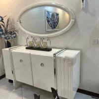 میز و اینه کنسول