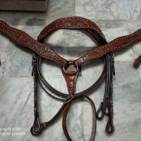 زین و لوازم کابویی اسب سواری